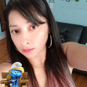 Meet your Posher, Evelyn gonzalez